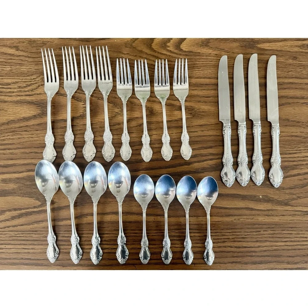 Reed & Barton HIGHGROVE Silverware‎ 18/10 Stainless Flatware Set 20 DISCONTINUED